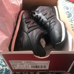 Black New Balance Shoes